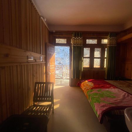 Hotel Sss The Chanshal Retreat Khashdhar Exterior photo