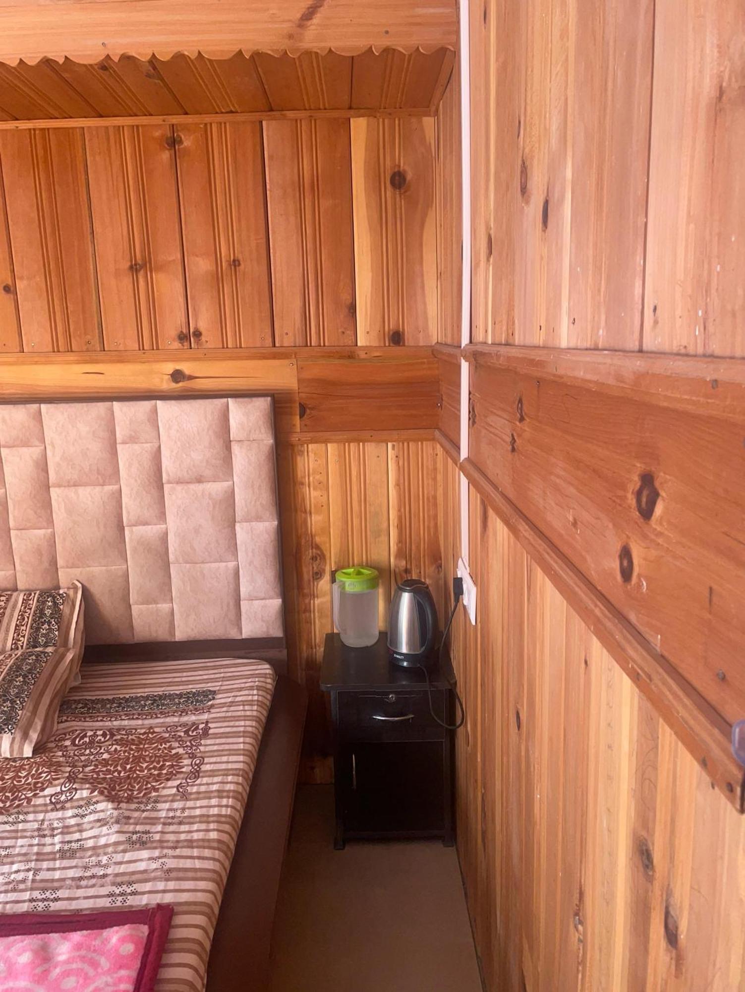 Hotel Sss The Chanshal Retreat Khashdhar Exterior photo